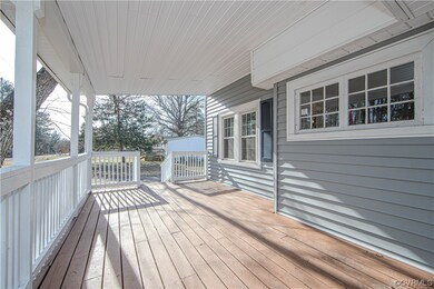 Spacious Front porch