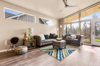 61077 SE Echo Lake Ct, Bend, OR 97702 - photo 7