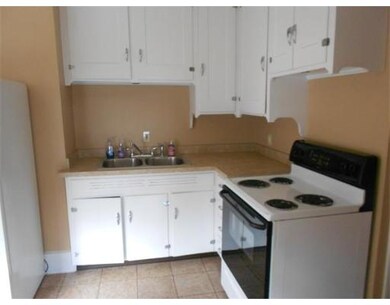 144 Linwood St, Uxbridge, MA 01569 - photo 6