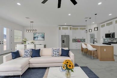 340 Burbridge Rd, Clint, TX 79836 - photo 7