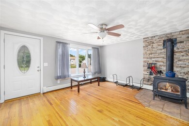 5 Wilshire Way, Coventry, RI 02816 - photo 4