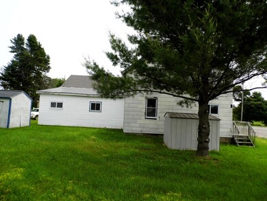 7933 Mill St, Vanderbilt, MI 49795 - photo 3