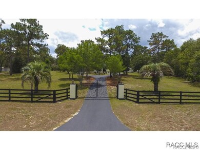 Stately Gate