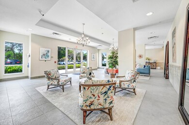 130 Warsteiner 703 - Lobby