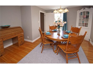 Again, original hardwood flooring in the dining ro