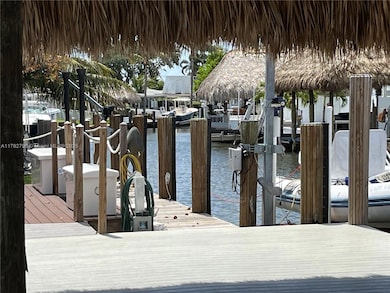 959 Nautilus Isle, Dania, FL 33004 - photo 5