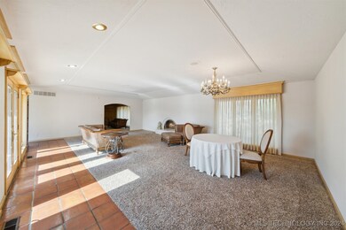 Living & Formal Dining