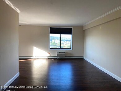Highview Condominium unit 7H, Staten Island, NY 10301 - photo 6