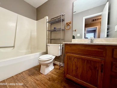 3003 Jason Dr unit B, New Albany, IN 47150 - photo 7