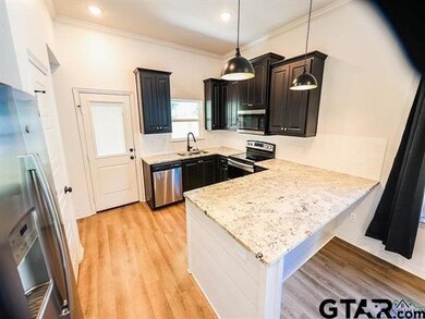 1719 Alamo Crossing Rd, Tyler, TX 75701 - photo 3