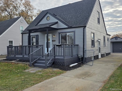 19820 Avalon St, Saint Clair Shores, MI 48080 - photo 2