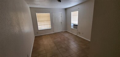 2825 Cromwell St unit B, Houston, TX 77093 - photo 7