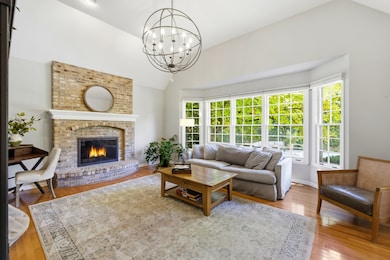 6812 Greene Rd, Woodridge, IL 60517 - photo 7