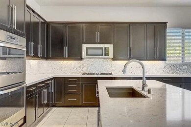 5374 Tierra Faith Ave, Las Vegas, NV 89139 - photo 6