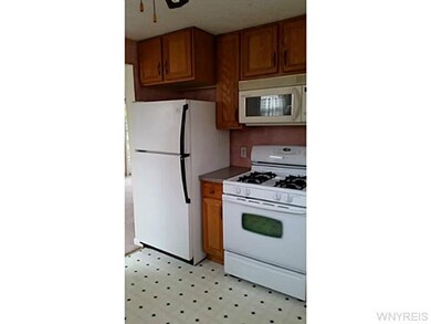 208 Edward St, North Tonawanda, NY 14120 - photo 7
