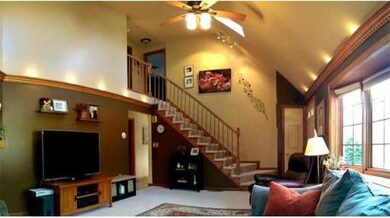 48 Hollywood Dr, Charlton, MA 01507 - photo 6