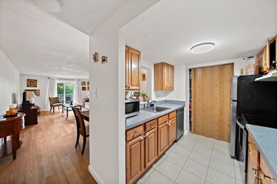 26 Greentree Ln unit 22, Weymouth, MA 02190 - photo 3