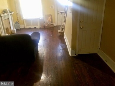 138 N Farson St, Philadelphia, PA 19139 - photo 2