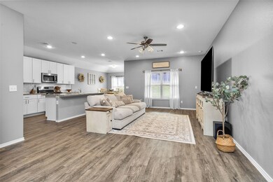 127 Valiant Ridge Trail, Magnolia, TX 77354 - photo 7