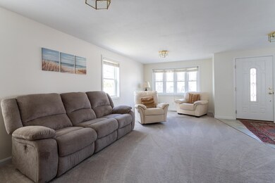 2 Groveland St, Seabrook, NH 03874 - photo 7