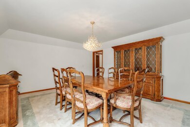 2008 Franklin Dr, Glenview, IL 60026 - photo 2