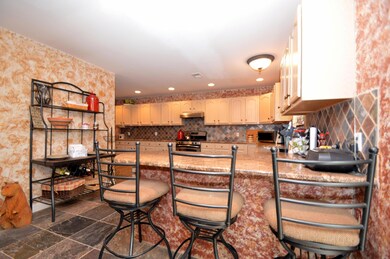 244 Tenawa Rd, Tunkhannock Township, PA 18210 - photo 2