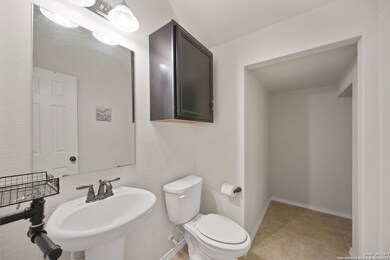 9947 Cowboy Ln, San Antonio, TX 78254 - photo 7