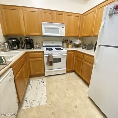 8985 S Durango Dr unit 2164, Las Vegas, NV 89113 - photo 7