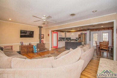 919 Doyle St, Longview, TX 75601 - photo 3