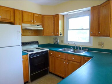 238 Pearl St, Rutland, VT 05701 - photo 6