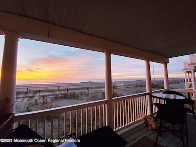Covered Balcony