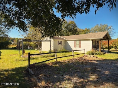 148 Chestnut St, Baxter, TN 38544 - photo 7