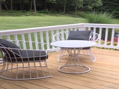 Porch - Open FRONT PORCH