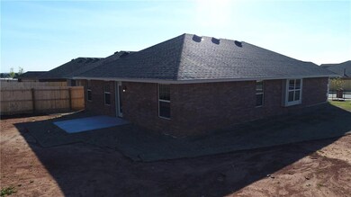 18208 Camborne Ave, Edmond, OK 73012 - photo 7