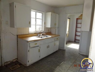 3542 SW Clare Ave, Topeka, KS 66611 - photo 7