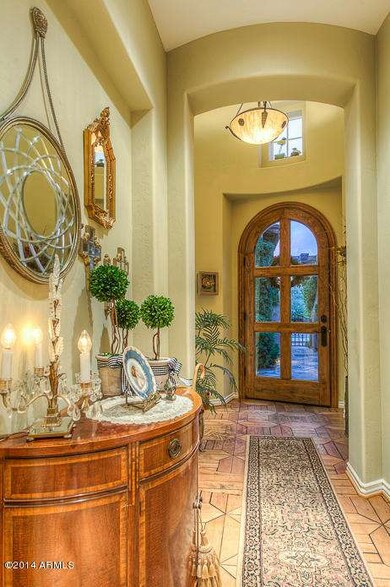 FOYER
