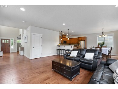 10225 SW 144th Ave, Beaverton, OR 97008 - photo 7