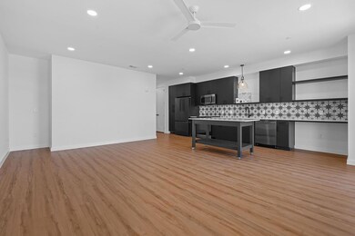 2165 Gabriels Place unit 1302, New Braunfels, TX 78130 - photo 7