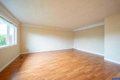 4555 Swallow Ct NE, Salem, OR 97301 - photo 3