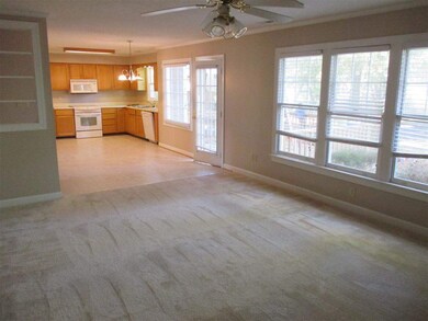 103 Kingsmill Ct, Jacksonville, NC 28546 - photo 6