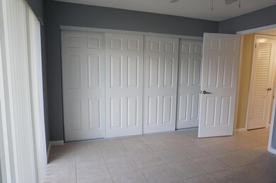 226 Sheffield J, West Palm Beach, FL 33417 - photo 7