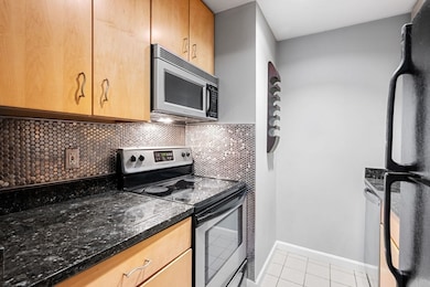 350 W 4th St unit 103, Boston, MA 02127 - photo 7