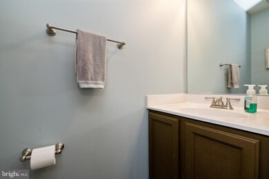 10837 Sherwood Hill Rd, Owings Mills, MD 21117 - photo 6