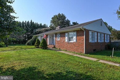 71 Southdown Rd, Edgewater, MD 21037 - photo 2