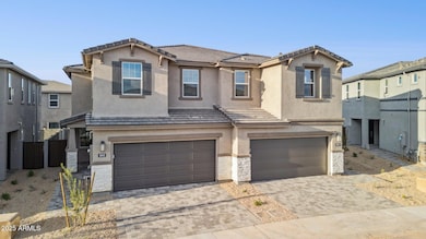 5842 E Zachary Dr, Phoenix, AZ 85054 - photo 2