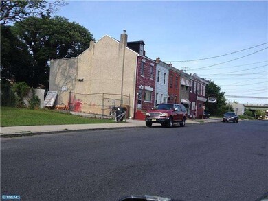779 Chestnut St, Camden, NJ 08103 - photo 2