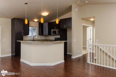 5504 Big Bend Loop Anchorage-large-021-K
