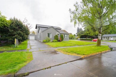 3163 Hemlock St, Longview, WA 98632 - photo 2