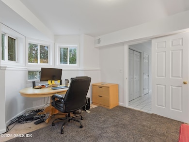 6-web-or-mls-6-robertson-ln-unit-7