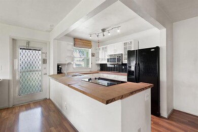 009-240MainBlvd-BoyntonBeach-FL-small